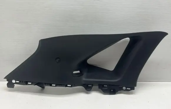 Ford Escape IV (C) pillar trim LJ6BS31149AEW