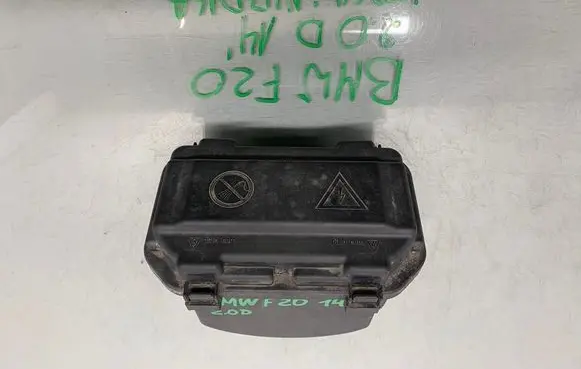 BMW 1 F20 F21 Fuse box cover 1111