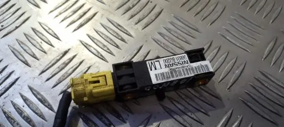 Nissan Almera Tino Airbag deployment crash/impact sensor 98831bu200 98831bu200lm