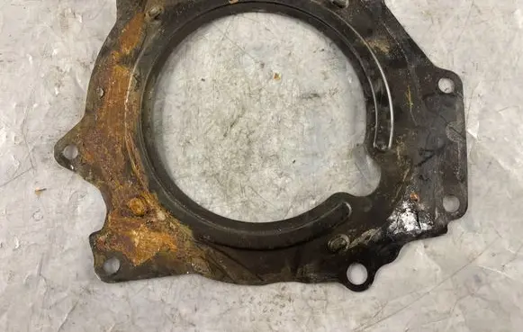 Volkswagen Polo Other gearbox part 03D103647C