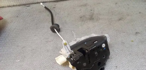 Audi Q7 4L Rear door lock 3C4839016