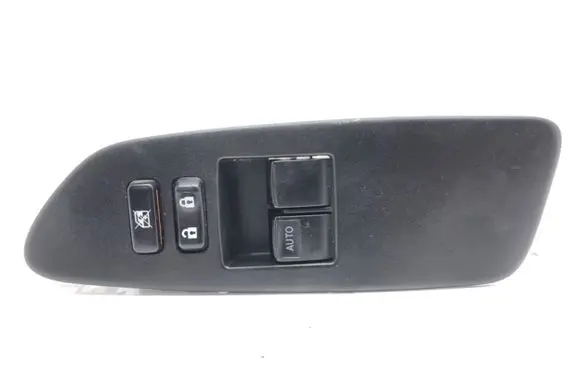 Toyota Auris 150 Electric window control switch