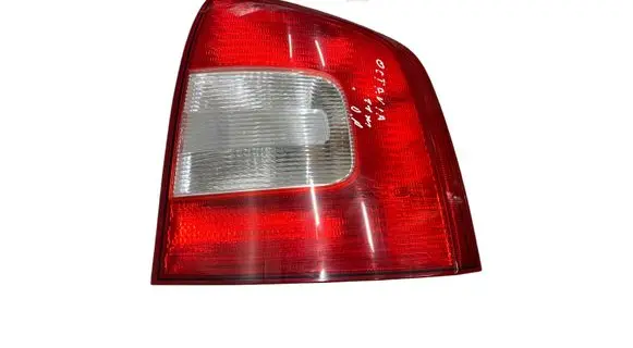 Skoda Octavia Mk2 (1Z) Rear/tail lights 27592202