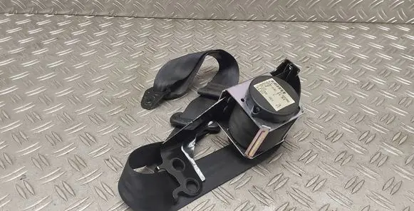 Toyota Prius (XW50) Rear seatbelt 631920200D 000R0900