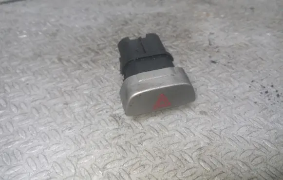 Ford Focus Hazard light switch 8M5T13A350AA