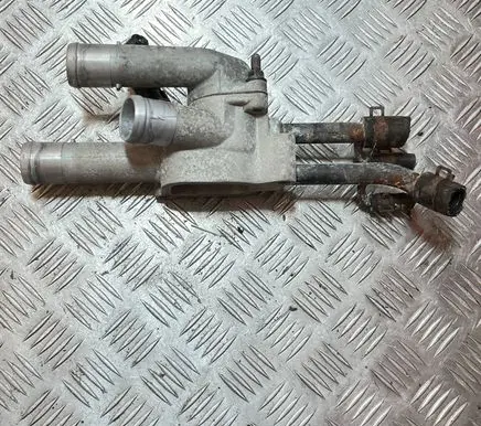 KIA Sportage Thermostat/thermostat housing