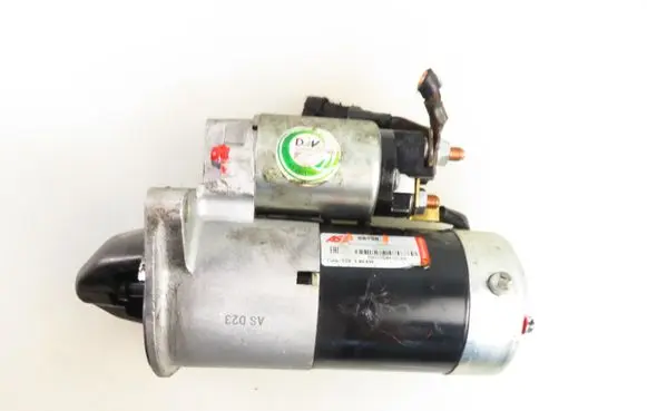 Opel Zafira B Starter motor S5136