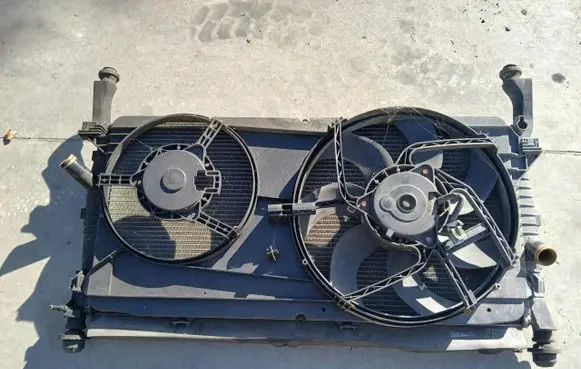 Ford Transit Radiator set 