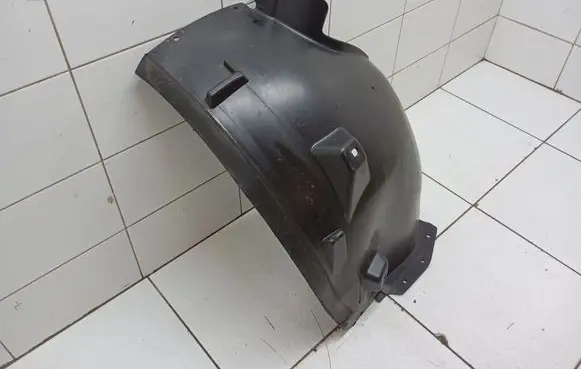 Mercedes-Benz ML W164 Front wheel arch liner splash guards A1648840922
