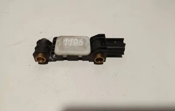 Audi A4 S4 B7 8E 8H Airbag deployment crash/impact sensor 8E0959643B