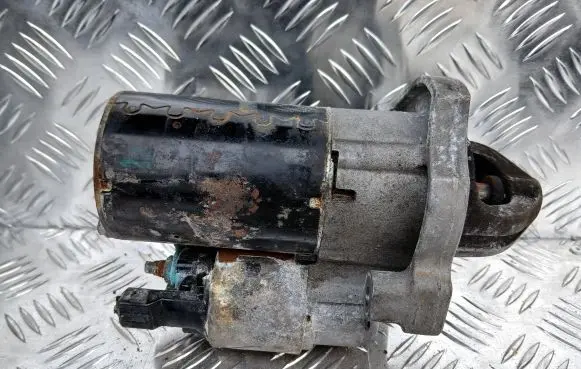 Peugeot 2008 I Starter motor 9674077280 ESM18E8 28J50172