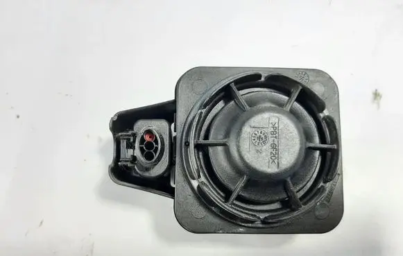 Skoda Superb B8 (3V) Alarm system siren 5Q0951605A