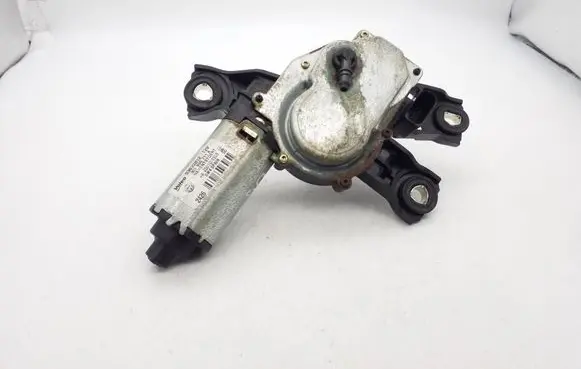 Volkswagen PASSAT B6 Rear window wiper motor 3C9955711A