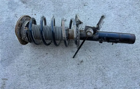 Volvo V70 Front shock absorber/damper