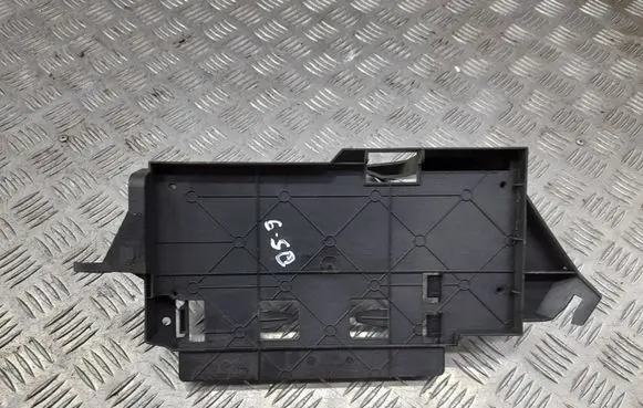 Audi Q5 SQ5 Sound amplifier holder/bracket 8R0035464