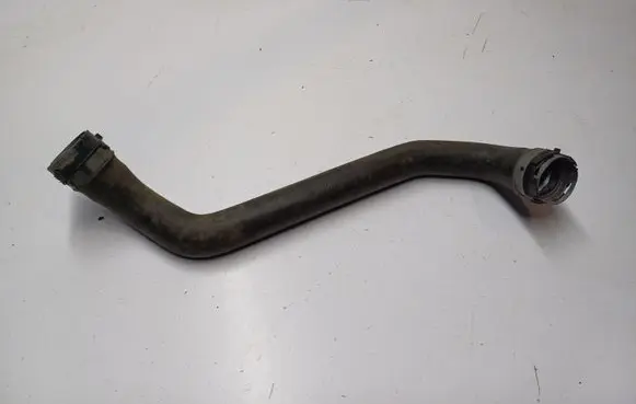 Mercedes-Benz E W213 Engine coolant pipe/hose A2135010182