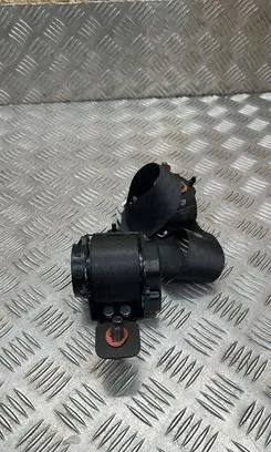 KIA Sorento Rear seatbelt 898103U200ED