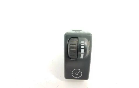 Isuzu D-Max Interior lighting switch 