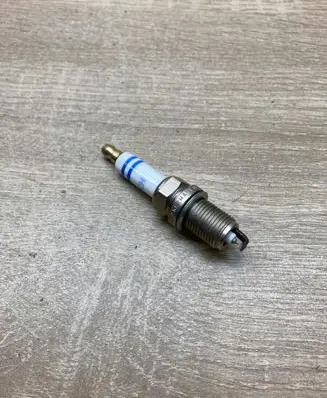 Hyundai Getz Spark plug F7DPP332
