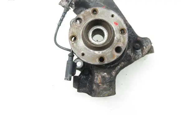 Opel Corsa D Front wheel hub spindle knuckle 
