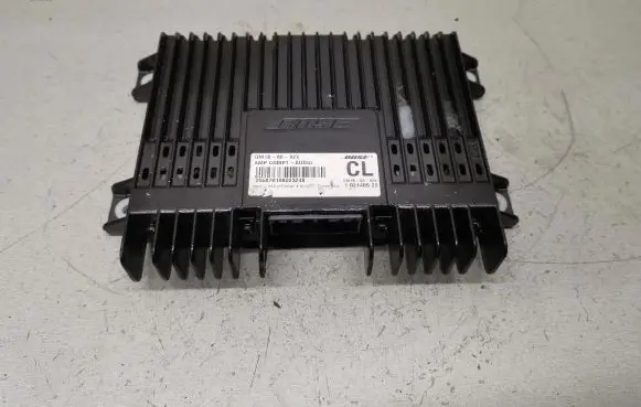 Mazda 6 Sound amplifier GM1B6692X