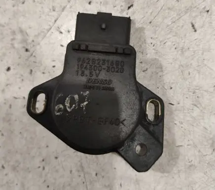 Rear air suspension level height sensor