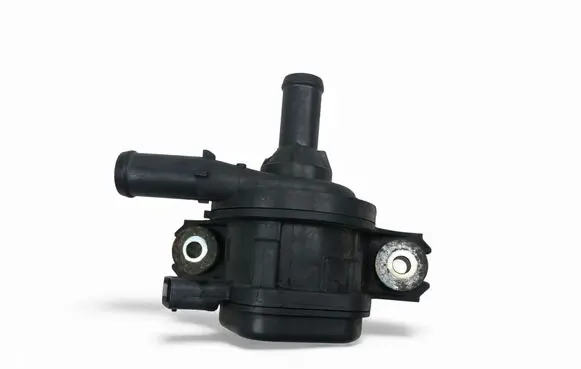 Skoda Octavia Mk2 (1Z) Water pump G904042010