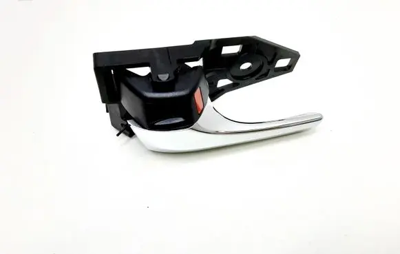 Toyota RAV 4 (XA40) Rear door interior handle