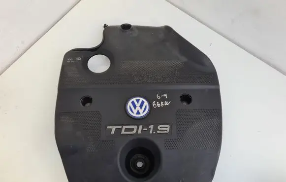 Volkswagen Golf IV Engine cover (trim) 038103925E 038103925G 038103925F