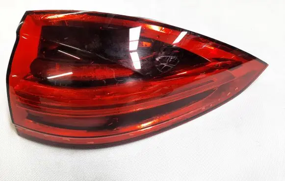 Porsche Cayenne (92A) Rear/tail lights 95863106201