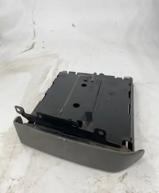 Chrysler Voyager Cup holder 0RR44TRMAD 586221