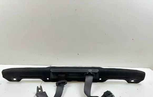 Jaguar XK - XKR Rear seatbelt 6W83613E36 6W8346668