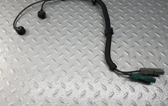 Ford S-MAX Detonation knock sensor 07K905377C 07K905377B