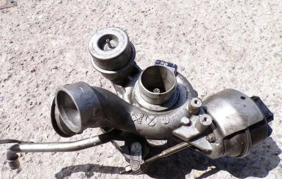 Volkswagen Amarok Turbo 53049700128