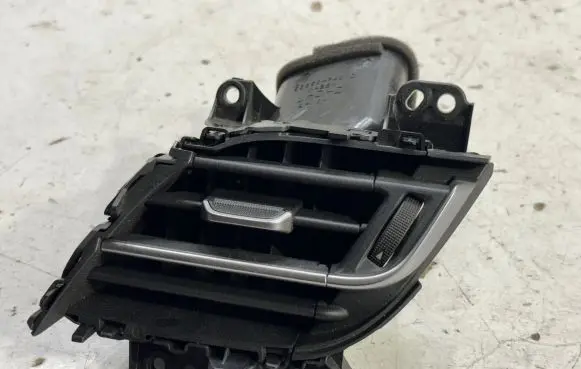 Toyota C-HR I Dashboard side air vent grill/cover trim 55650F4010