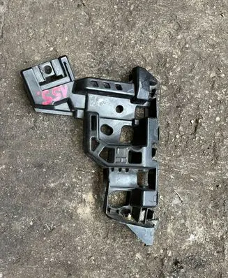 Opel Astra K Front bumper mounting bracket 39020432