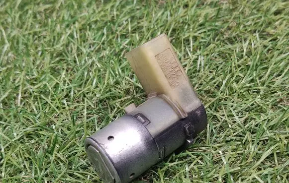 Audi A4 S4 B6 8E 8H Parking PDC sensor 4B0919275A
