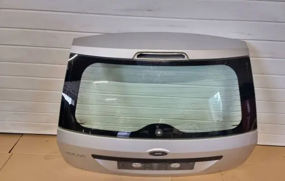 Ford Fiesta Tailgate/trunk/boot lid