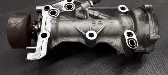 Smart ForFour I Oil pump balance shaft A6390130536
