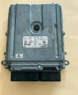Mercedes-Benz E W211 Engine control unit/module A6421504672 0281014297