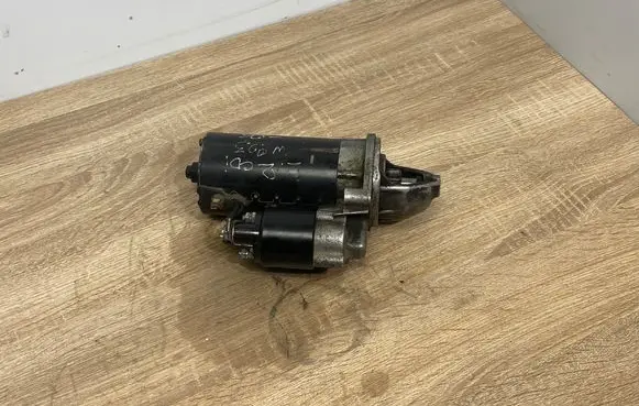 Mercedes-Benz Sprinter W901 W902 W903 W904 Starter motor A0051516601 0051516601 0986020163