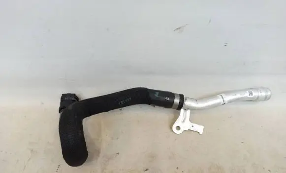 BMW M8 F91 F92 G14 G15 Engine coolant pipe/hose 8682035 17128682035