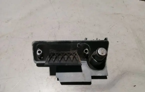 Volkswagen Transporter - Caravelle T5 Tailgate/trunk/boot exterior handle 7H0827565J 7H0827565K