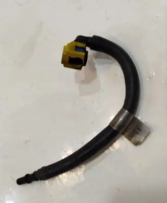 Maserati Ghibli Fuel line pipe 06700316410