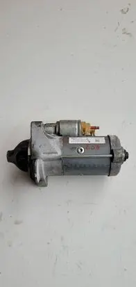Nissan Navara D23 Starter motor A4709060400