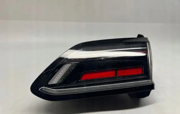 Volkswagen Arteon Tailgate rear/tail lights 3G8945308AD