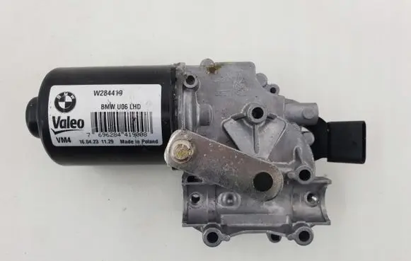 BMW 2 Active Tourer U06 Wiper motor
