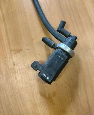 Audi A6 S6 C4 4A Turbo solenoid valve 059906627 72190322
