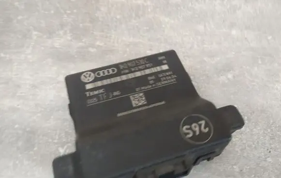 Volkswagen PASSAT B7 Gateway control module 1K0907530C