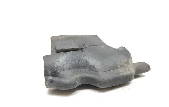 Volkswagen Touran II Other engine bay part 1T0864160A